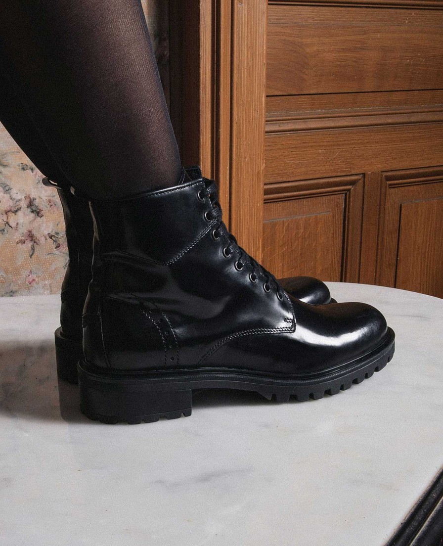 KOST Women In Patent Leather Boots Online